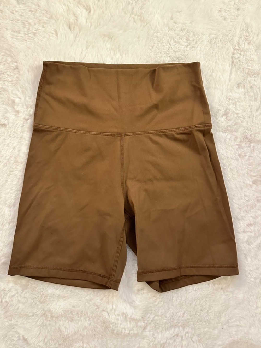 SET Active Sportbody High Rise Brown Size M Activewear Gym Workout Shorts 6”